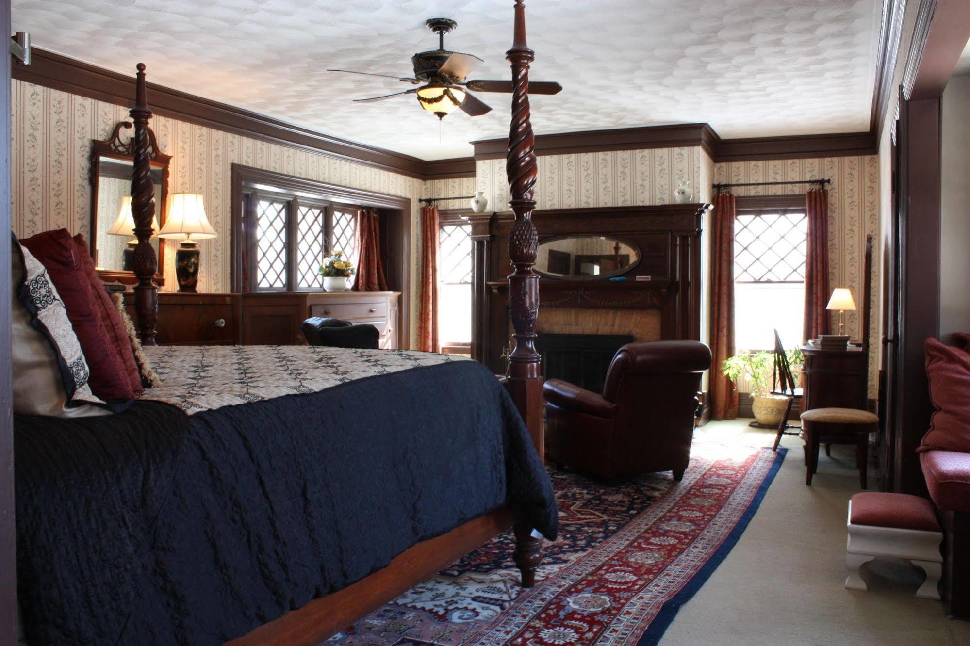 Manor House Bed & Breakfast Norfolk Экстерьер фото