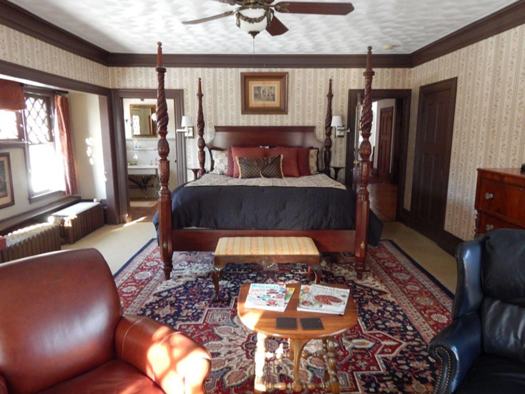 Manor House Bed & Breakfast Norfolk Экстерьер фото